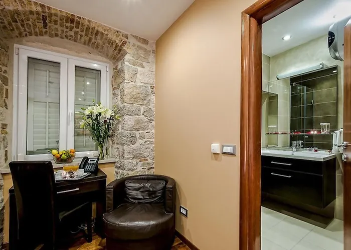 Palace Heritage - Adults Only 4*